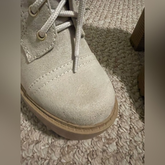 Taupe Sherpa Lined Platform Lace Up Booties - Picture 10 of 10